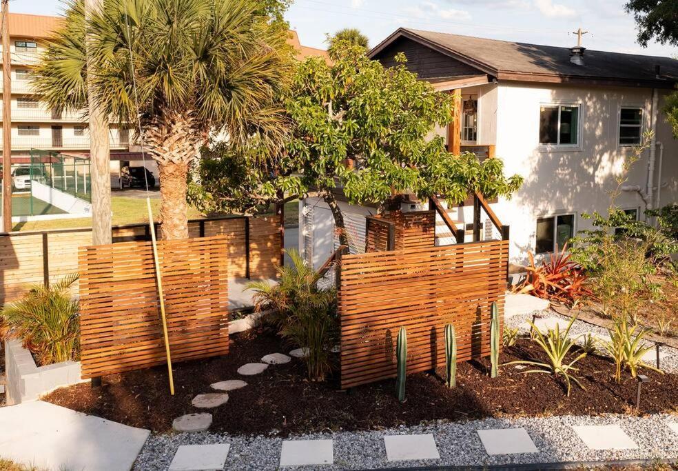 Shares View Luxury Apt Rockledge Bagian luar foto