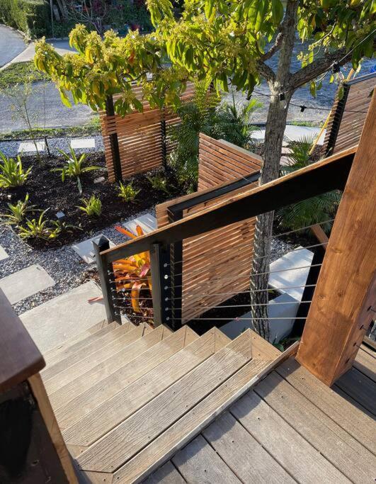 Shares View Luxury Apt Rockledge Bagian luar foto